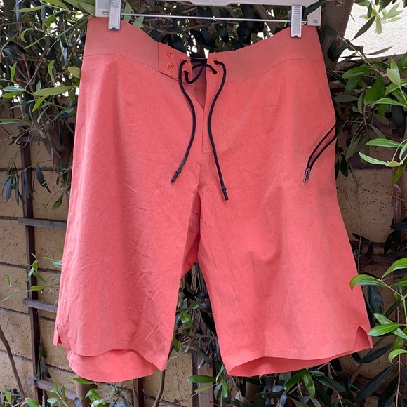 MENS lululemon Swim - Picture 1 of 7